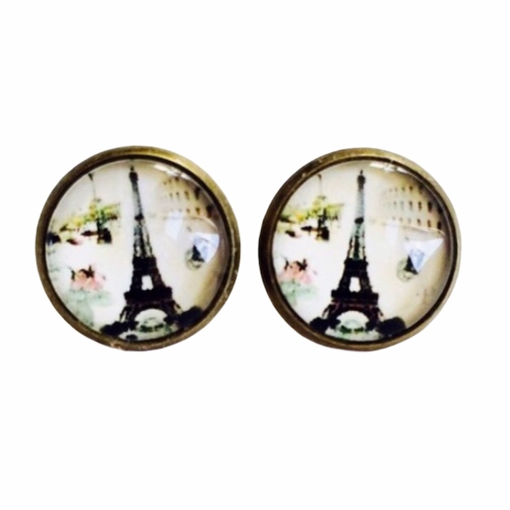 3 for 15🎀 bronze tone Eiffel Tower picture studs